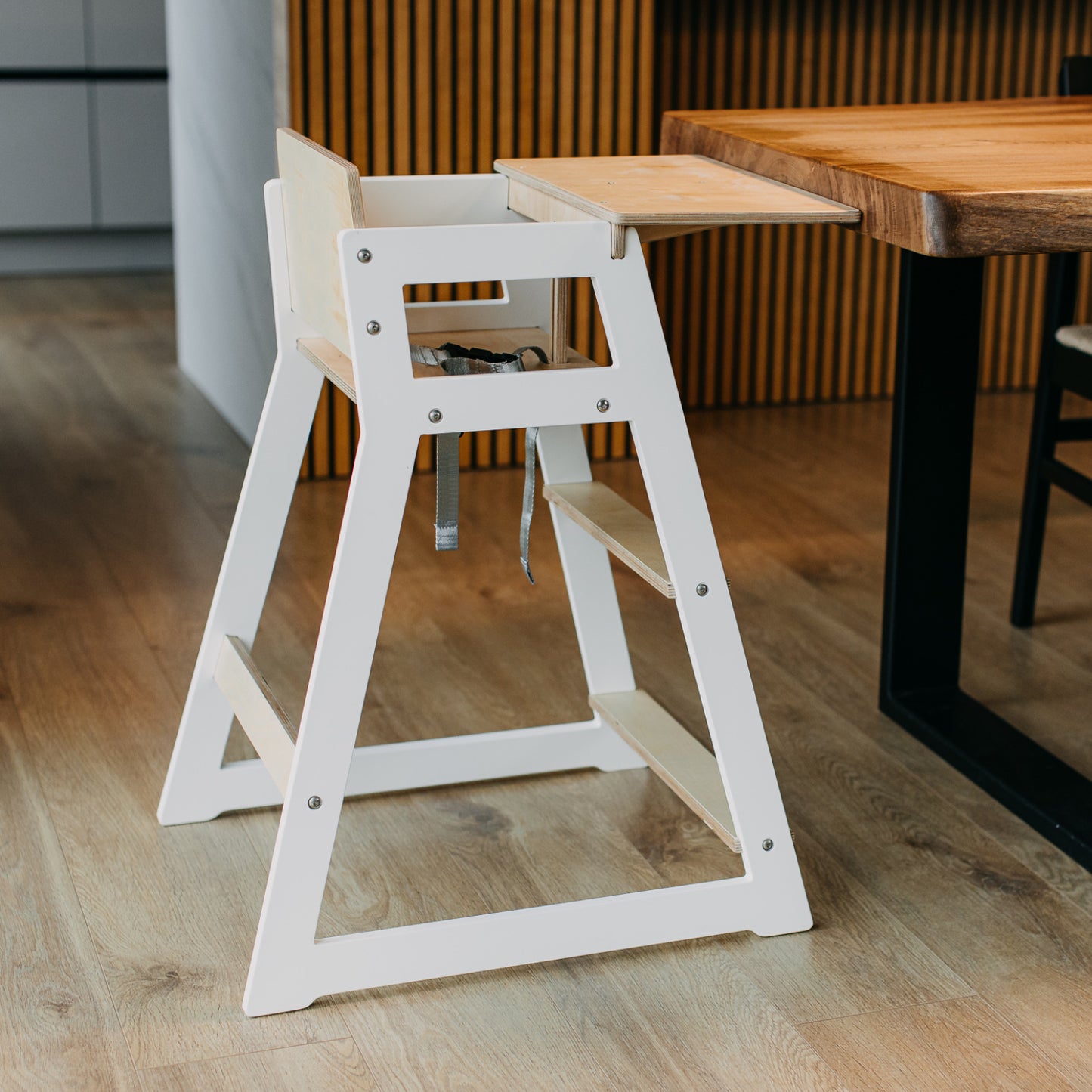 Duck Woodworks Highchair - Duck Woodworks