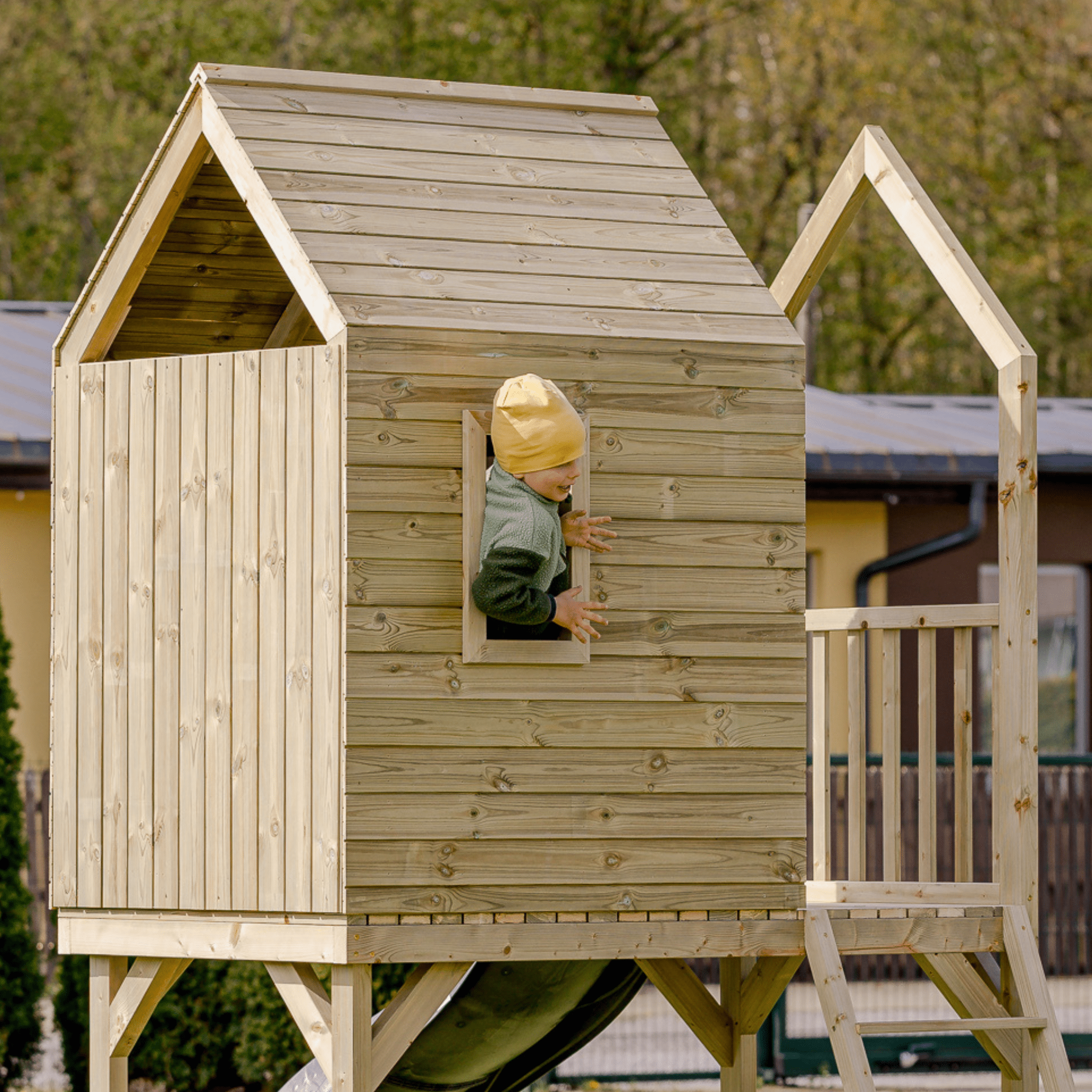 XL Duck House With A Slide - Duck Woodworks