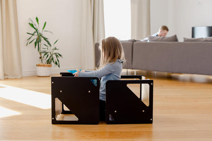 2-in-1 Tisch und Würfelstuhl