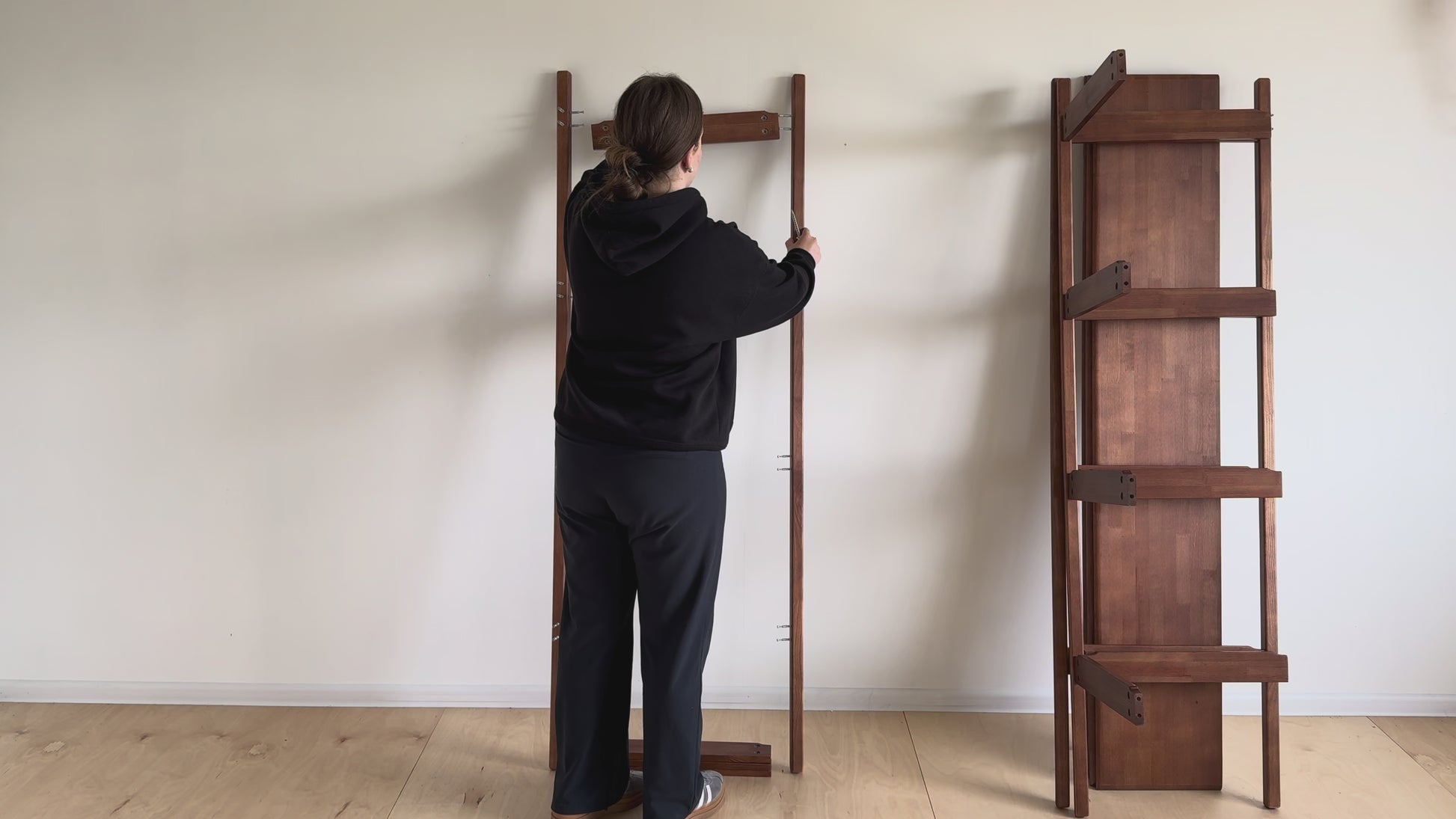 Mid Century Moderns Shelf Easy Assembly